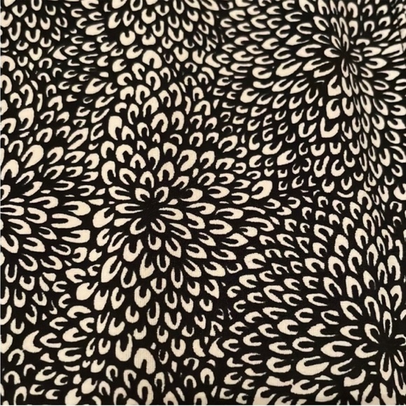 Lululemon Departure Pants size 4 - Picture 8 of 8